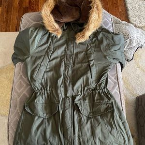 Universal Thread coat